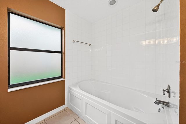 35624 CYPRESS COURT, Leesburg, FL 34788