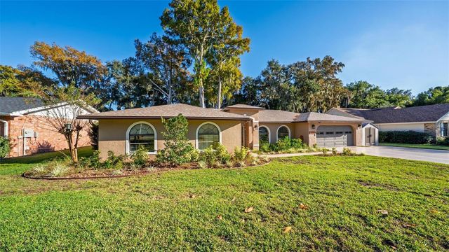 35624 CYPRESS COURT, Leesburg, FL 34788