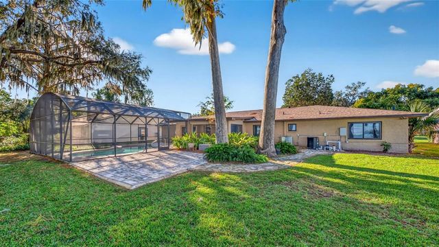 35624 CYPRESS COURT, Leesburg, FL 34788