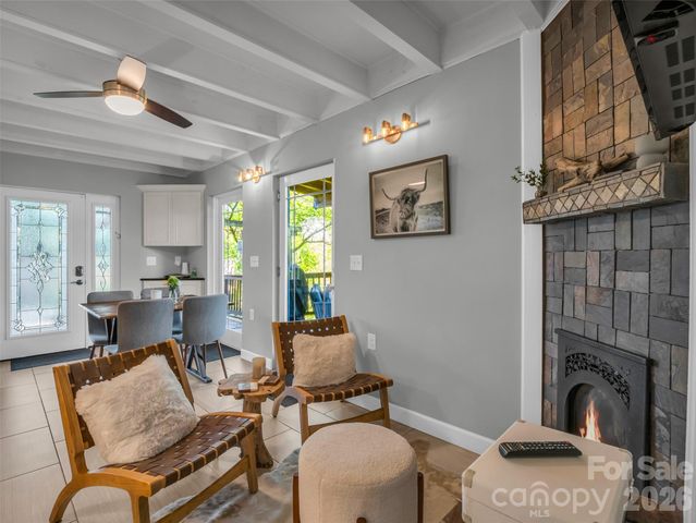 3 Ravine Extension, Woodfin, NC 28804