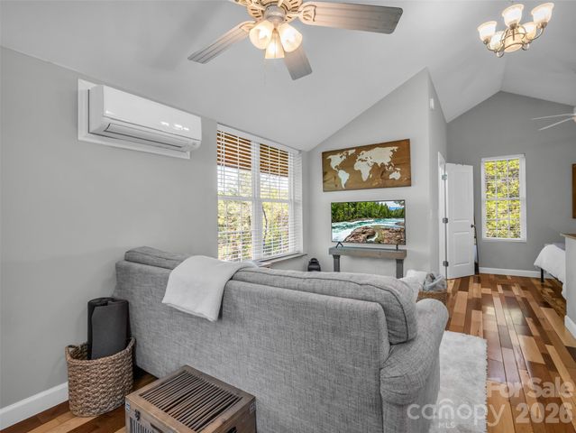 3 Ravine Extension, Woodfin, NC 28804