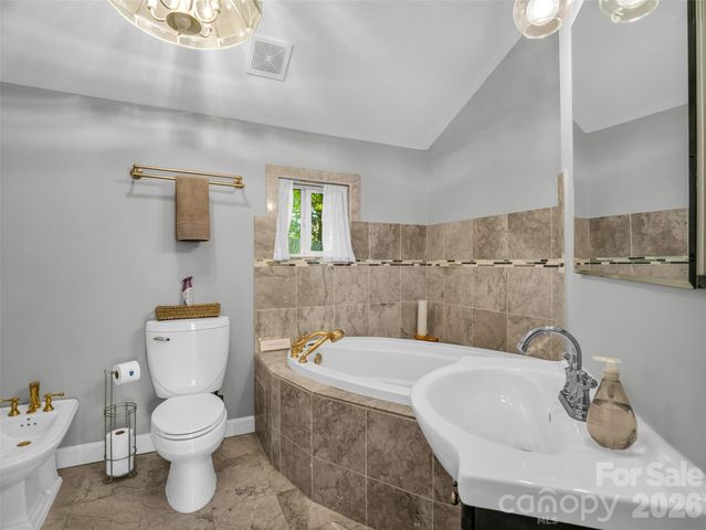 3 Ravine Extension, Woodfin, NC 28804