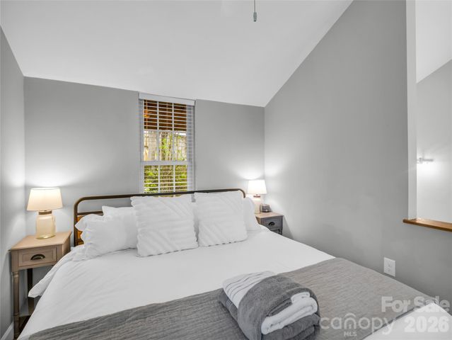 3 Ravine Extension, Woodfin, NC 28804