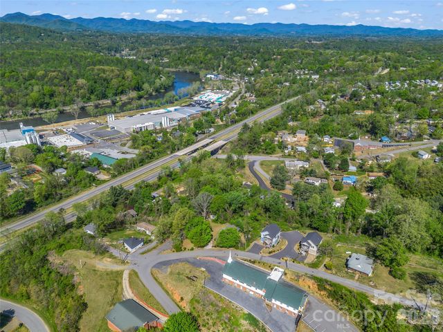 3 Ravine Extension, Woodfin, NC 28804