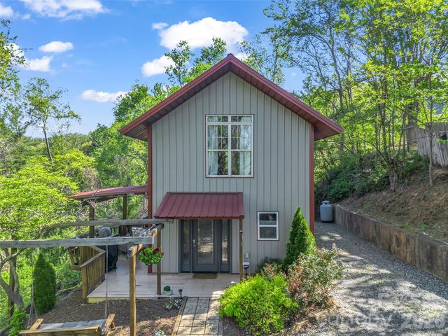 3 Ravine Extension, Woodfin, NC 28804