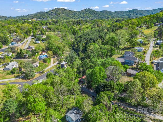 3 Ravine Extension, Woodfin, NC 28804