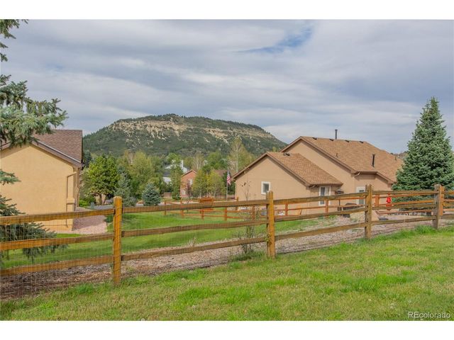 1660 Old Antlers Way, Monument, CO 80132