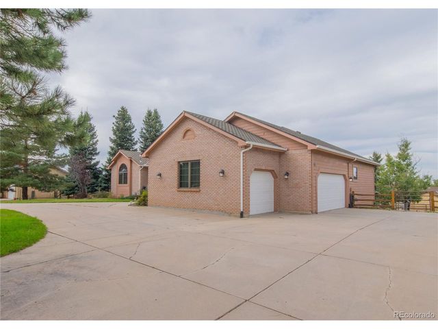 1660 Old Antlers Way, Monument, CO 80132