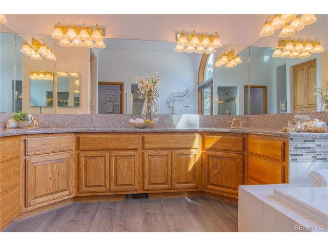 1660 Old Antlers Way, Monument, CO 80132