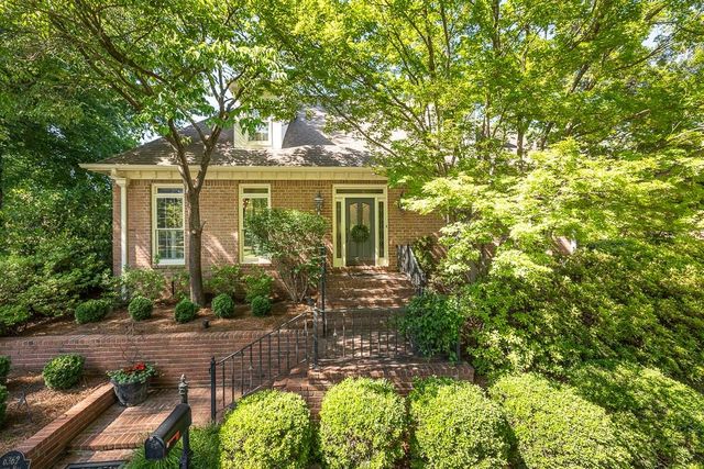 6362 N MASSEY HILL DR, Memphis, TN 38120