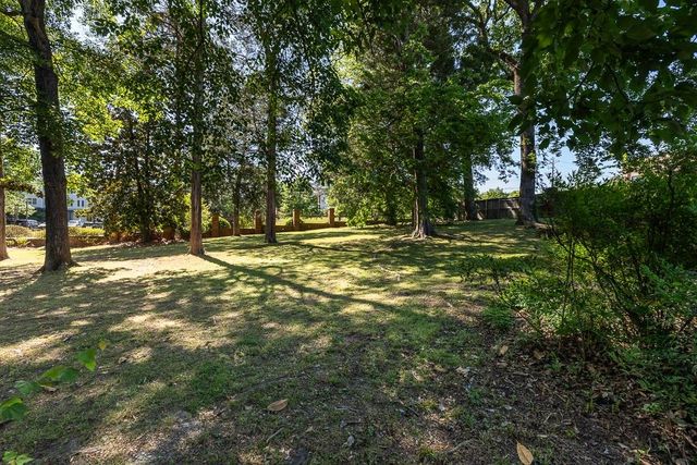 6362 N MASSEY HILL DR, Memphis, TN 38120