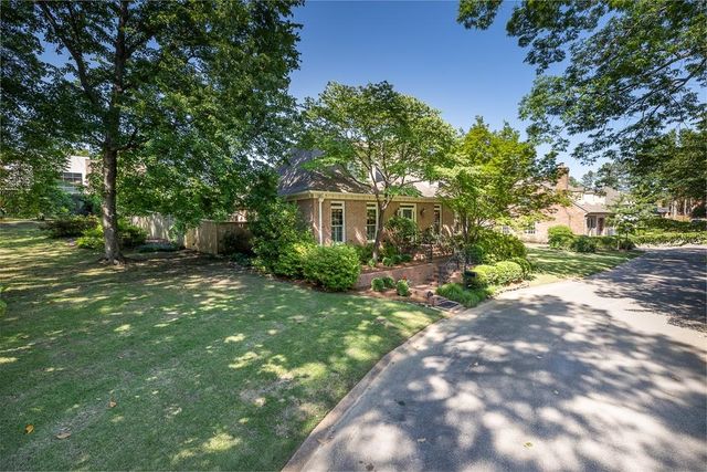 6362 N MASSEY HILL DR, Memphis, TN 38120