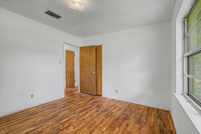 101 Oak Street, Dayton, TX 77535