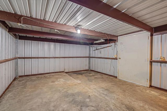 101 Oak Street, Dayton, TX 77535