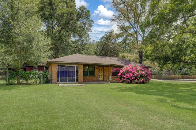 101 Oak Street, Dayton, TX 77535