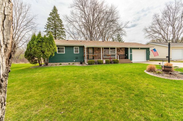 1208 Lenore Way, Fergus Falls, MN 56537