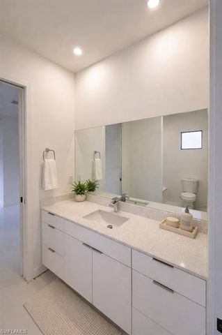 4002 NW 38th ST, Cape Coral, FL 33993