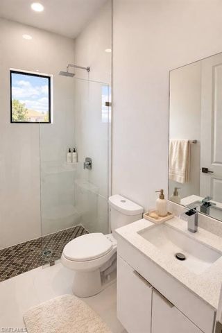 4002 NW 38th ST, Cape Coral, FL 33993