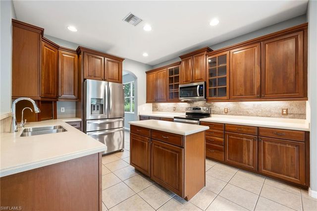 3280 Hampton BLVD, Alva, FL 33920