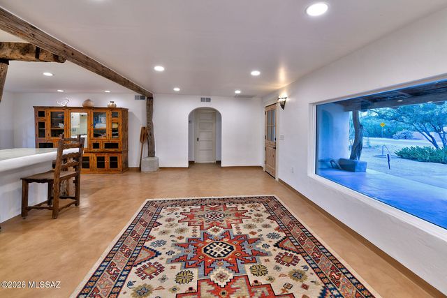 5402 E San Francisco Boulevard, Tucson, AZ 85712