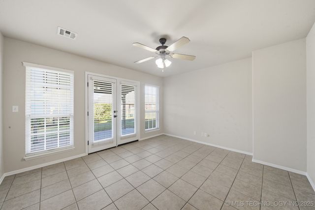 1946 W Woodbury Street, Broken Arrow, OK 74012