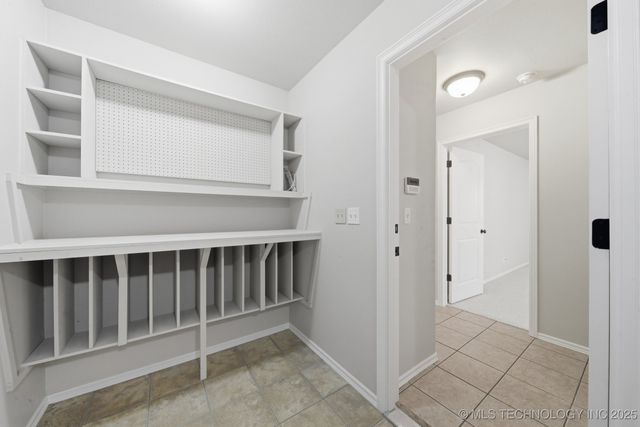 1946 W Woodbury Street, Broken Arrow, OK 74012