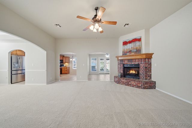 1946 W Woodbury Street, Broken Arrow, OK 74012