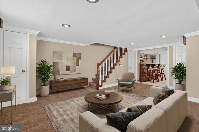 8129 REVERE ST, Philadelphia, PA 19152
