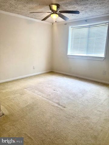3503 Kingsley Ct Apt B, Pasadena, MD 21122