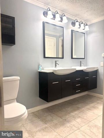 3503 Kingsley Ct Apt B, Pasadena, MD 21122