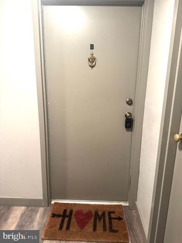 3503 Kingsley Ct Apt B, Pasadena, MD 21122