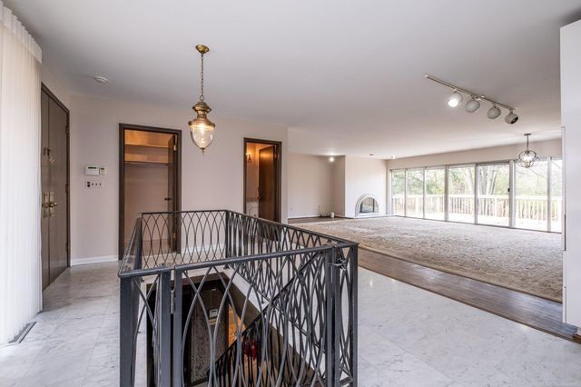 21860 Normandale Street, Beverly Hills, MI 48025