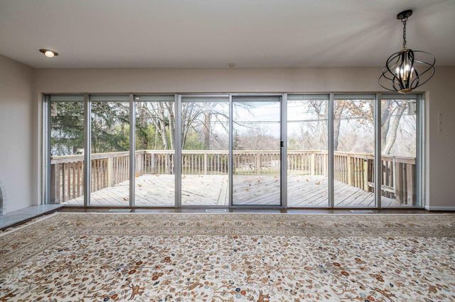 21860 Normandale Street, Beverly Hills, MI 48025