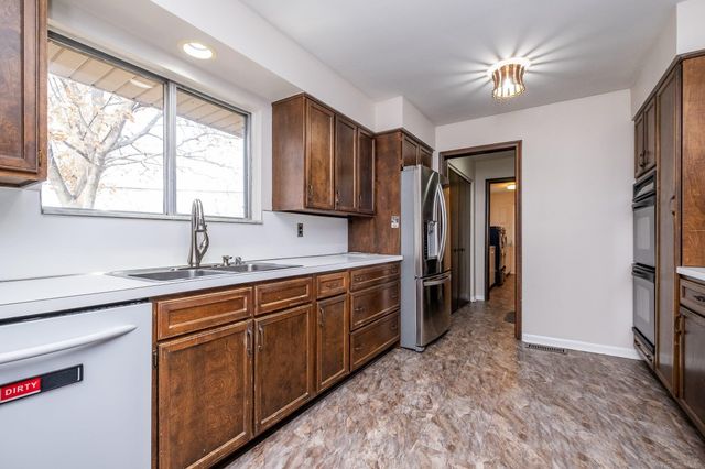 21860 Normandale Street, Beverly Hills, MI 48025