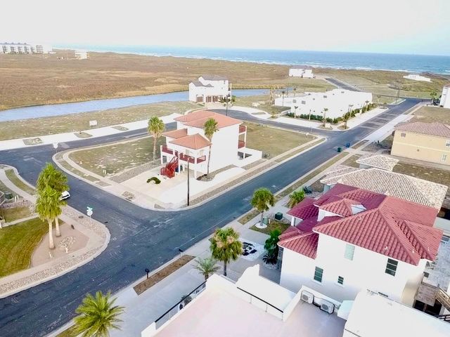 153 Porto Villageo Dr, Port Aransas, TX 78373