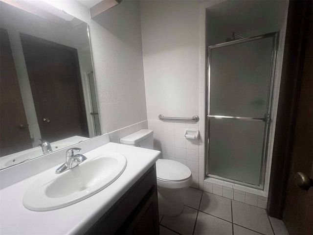 6304 NW 84th Street, Oklahoma City, OK 73132