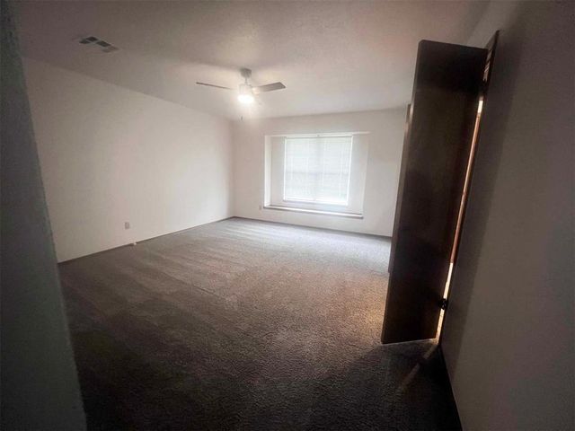 6304 NW 84th Street, Oklahoma City, OK 73132