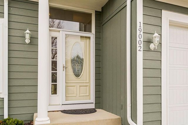 19002 W 160th Street, Olathe, KS 66062