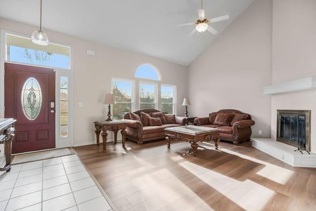 19002 W 160th Street, Olathe, KS 66062