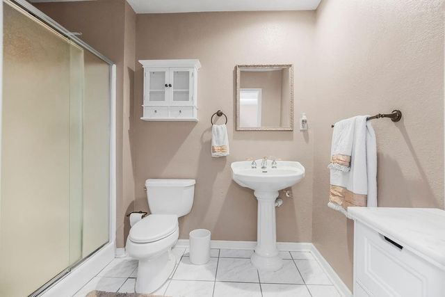 19002 W 160th Street, Olathe, KS 66062