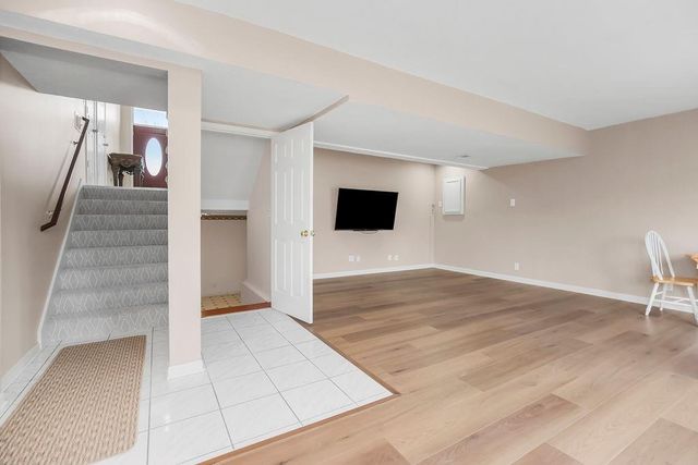 19002 W 160th Street, Olathe, KS 66062