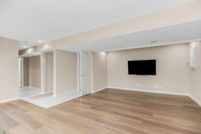 19002 W 160th Street, Olathe, KS 66062