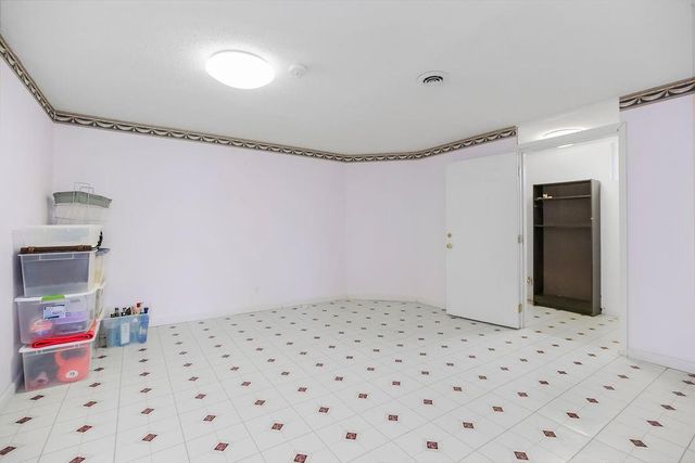 19002 W 160th Street, Olathe, KS 66062