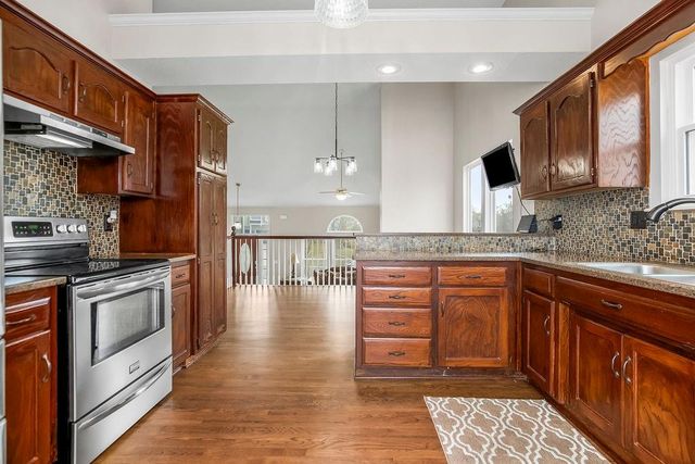 19002 W 160th Street, Olathe, KS 66062