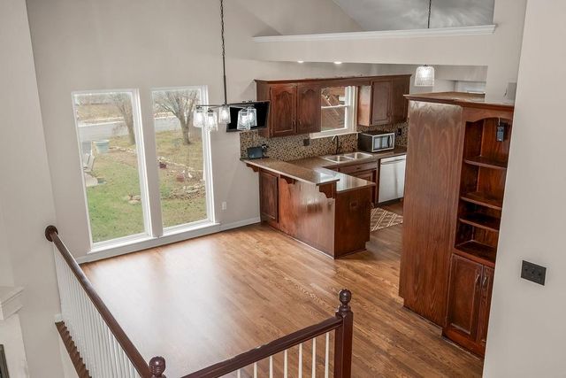 19002 W 160th Street, Olathe, KS 66062