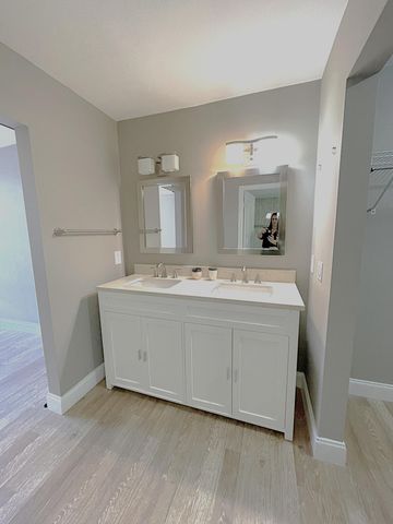 3 Royal Palm Way 2050, Boca Raton, FL 33432