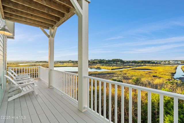 1117 New River Inlet Road, Sneads Ferry, NC 28460