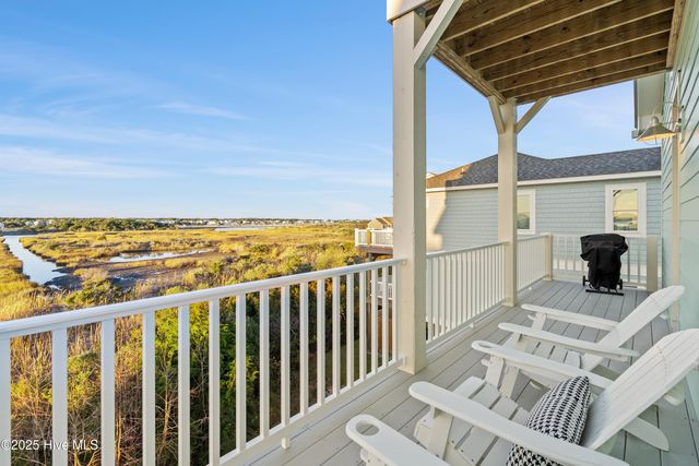 1117 New River Inlet Road, Sneads Ferry, NC 28460