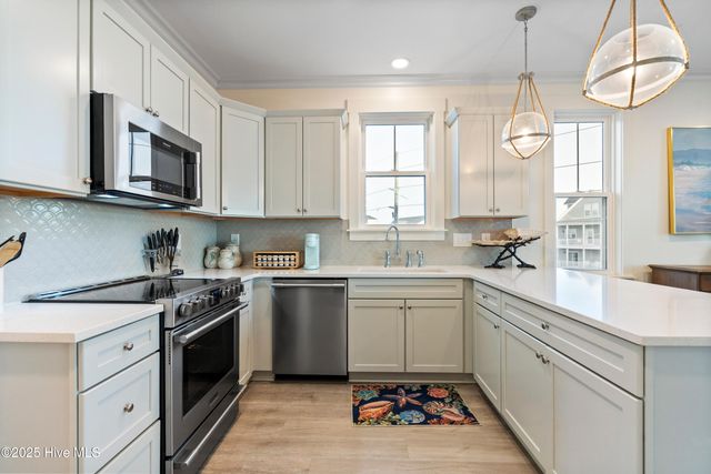 1117 New River Inlet Road, Sneads Ferry, NC 28460