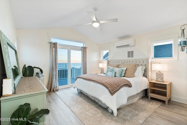 1117 New River Inlet Road, Sneads Ferry, NC 28460